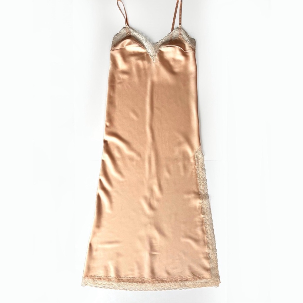 Dior Peach Satin Chemise with Lace - Picture 3 of 7